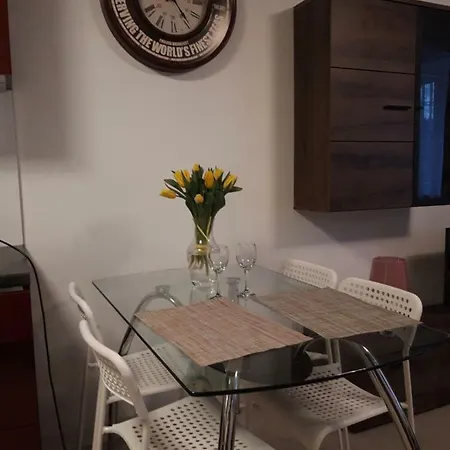 Cherry W ścisłym Centrum * Warszawa