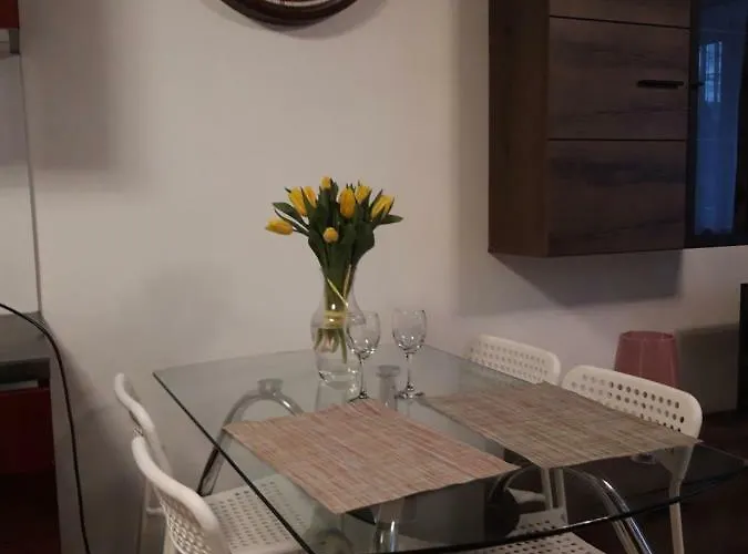 Cherry W Scislym Centrum * Varsó